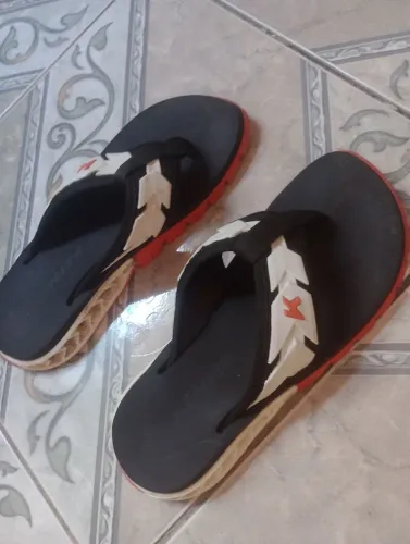Vendo sandália Kenner número 41 semi nova