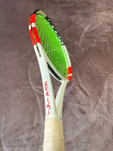 Raquete De Tênis Babolat Pure Strike 100 Gen4