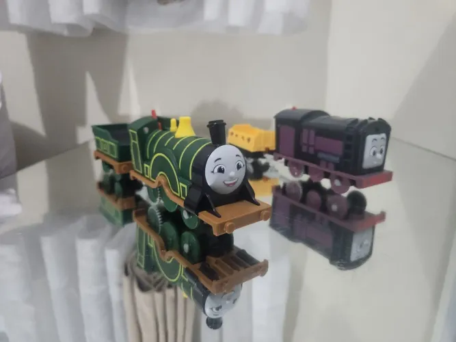Brinquedos de thomas e seus amigos