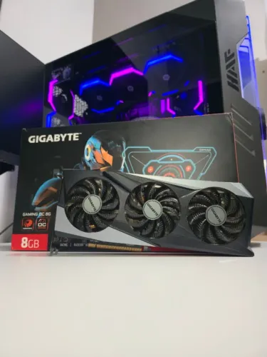 RX 7600 8gb Gigabyte