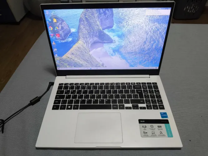 Notebook Samsung book I5 11 geração. Branco