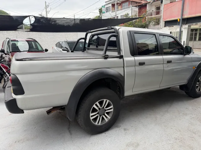 Mitsubishi L200 Outdoor GLS 2.5 4X4 CD TDI Diesel 2008