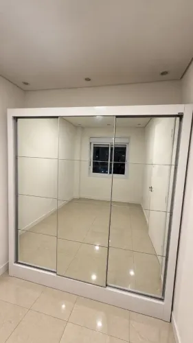 Guarda-roupa Casal Santiago 3 Portas De Correr 3 Gavetas Com Cor Branco