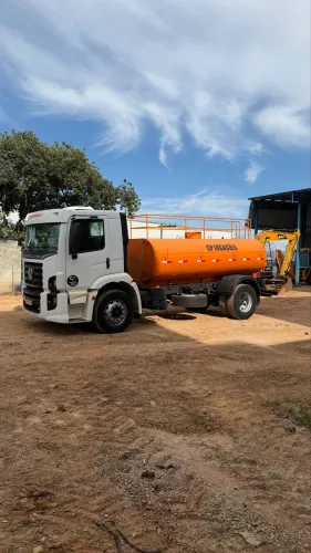 Caminhão Pipa