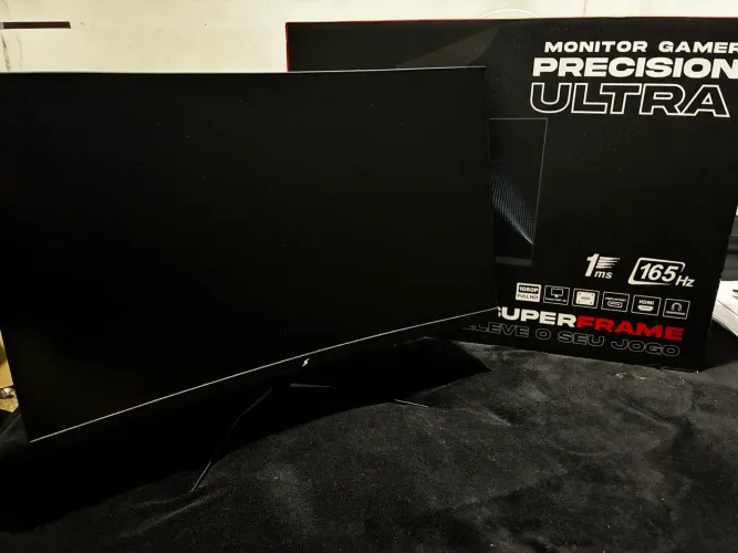 MONITOR SUPERFRAME 165hz FAST VA
