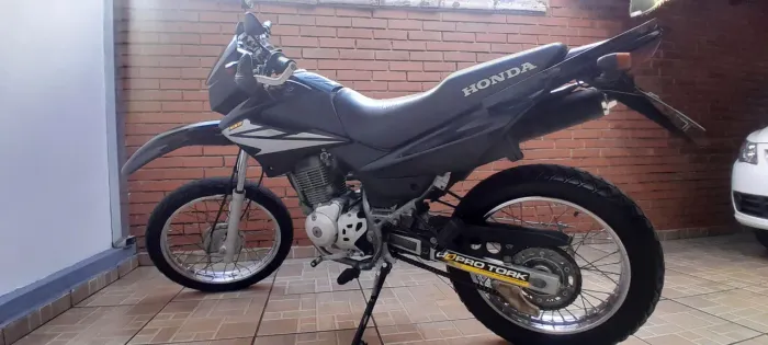 Honda bros (único dono)