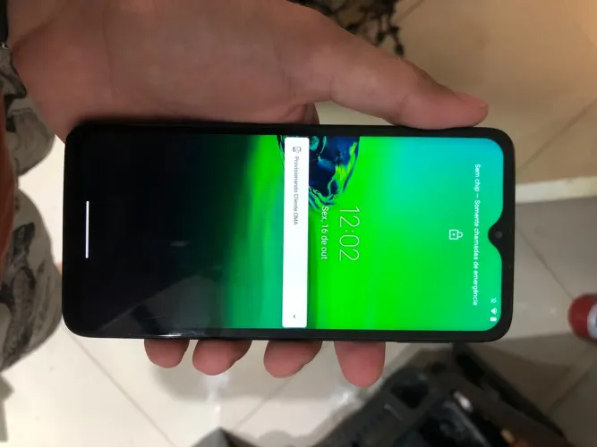 Moto g8 play