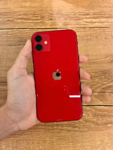 iPhone 11 Red 64GB + Fonte 20W + Cabo Novo