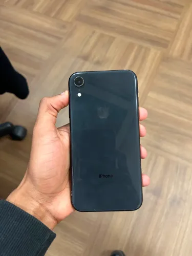 iPhone XR 87%
