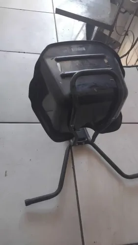 Caderinha semi nova 60