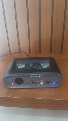 Interface M-AUDIO Fast Track 16 bit