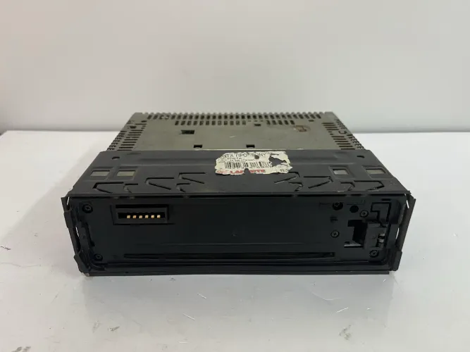 Rádio Automotivo Sony Cdx-4280 com defeito 