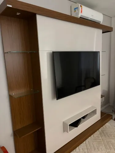 Estante Painel Para Sala e TV de Correr