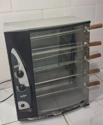 Churrasqueira Assador a gás GN Rotativo de 5 espetos