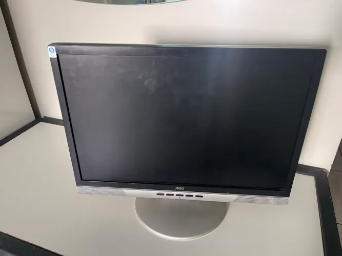 MONITOR AOC 19 POLEGADAS