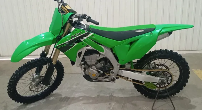 Kawasaki kx 450 f 2023 revisada ótimo estado troca CRF YZ KX mais nova tabela x tabela kxf