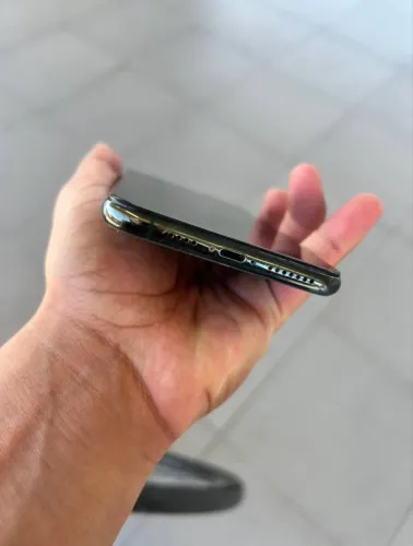 VENDO IPHONE 11 PRO MAX NO PREÇO 