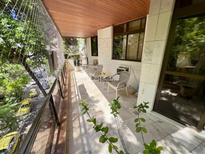 AP0072 - Apartamento com varandas no Humaitá 3 quartos, 102 m², 2 vagas REF: AP0072