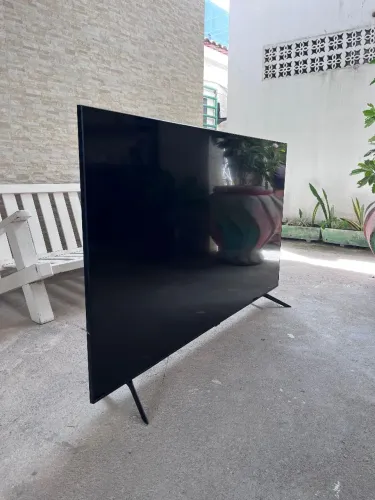 VENDE-SE TV SAMSUNG 75 POLEGADAS COM DEFEITO NA TELA (AZUL)