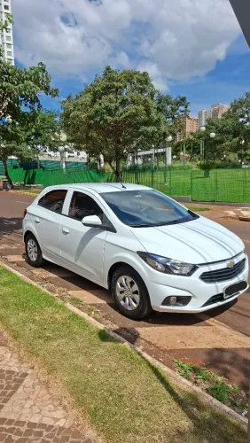 Chevrolet Onix Hatch LT 1.0 8V Flex Mec. 4P 2018