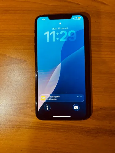 iPhone 11 Pro Max Dourado