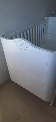 QUARTO DE BEBÊ COMPLETO E ACESSÓRIOS