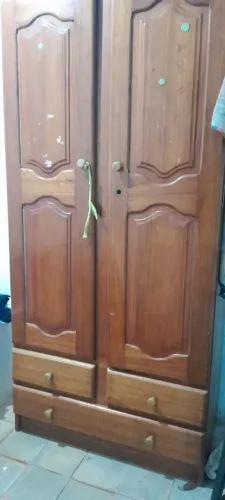 Guarda roupa de angelin 2 portas e 3 gavetas