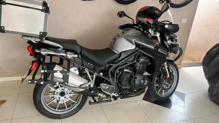 Explorer 1200