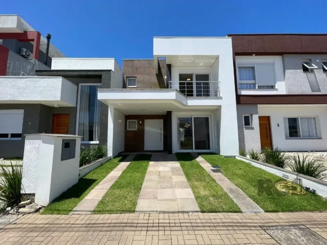 Casa em Condomínio em Hípica