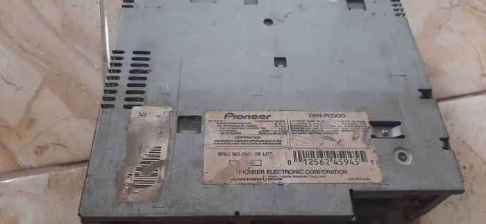 Fundo pioneer deh p2000 = 3150 e 4050 (só o fundo)