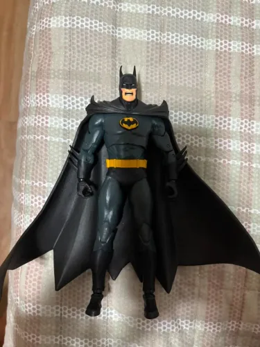 DC Multiverse Macfarlane Batman do pack com Spawn