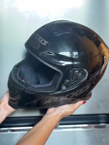 Capacete de moto AXXIS AEGLE PRETO