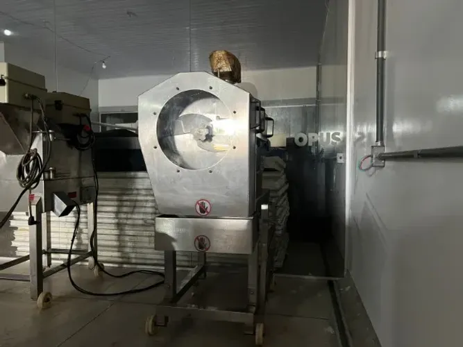 CORTADOR CVD200