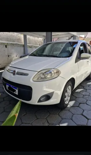 Fiat Palio Attractive 1.0 EVO Fire Flex 8V 5P 2015