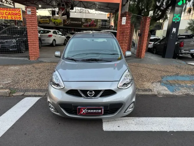 Nissan March SV 1.6 16V Flex Fuel 2016