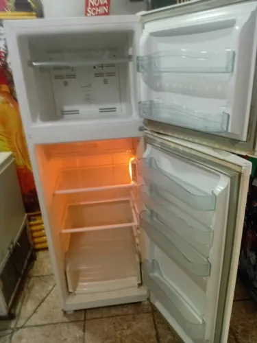 Geladeira Consul Frost Free