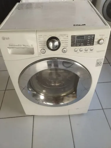 Vendo Lava e Seca LG top e revisada com garantia 