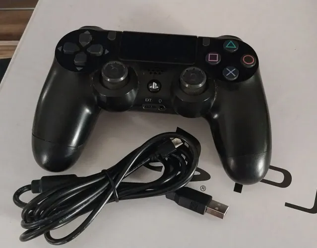 Controle PS4 original + cabo