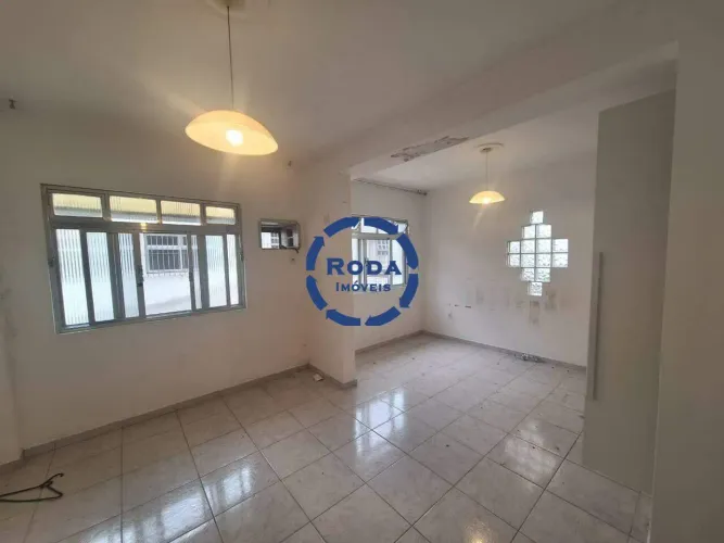 Sobrado Geminado à Venda em Ponta da Praia, Santos 260m² Internos, 42m² Externos