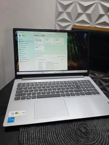 Notebook lenovo i3 13geracao