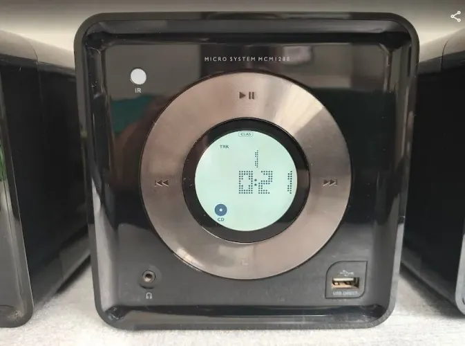 Micro System Philips MCM128B/55 - Som potente e design elegante!