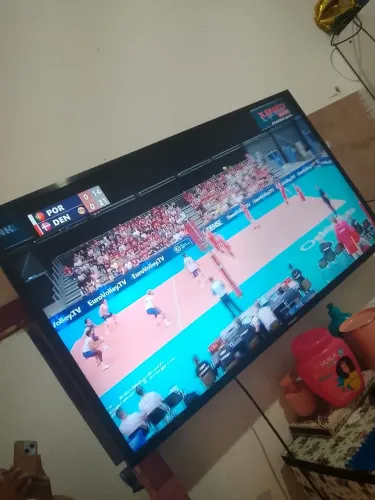 Vendo TV 43 polegadas marca Samsung