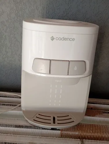 Bebedouro Filtro Elétrico Cadence Agua Gelada Galão Cor Branco/cinza