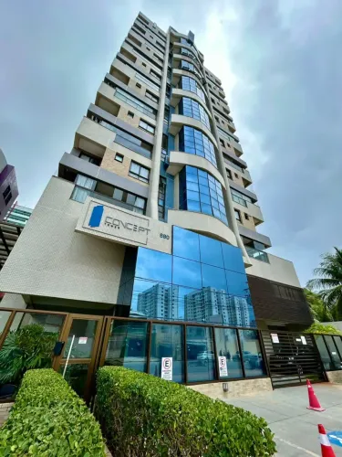 Apartamento à venda no Condomínio Concept Tower , bairro Atalaia