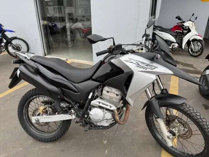 HONDA XRE 300 ABS