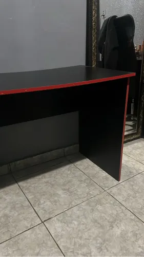Escrivaninha 50$