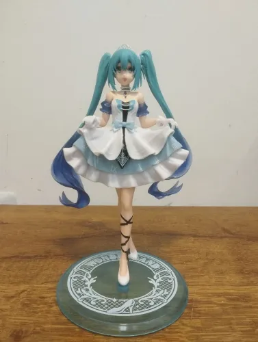 Action figure Hatsune Miku
