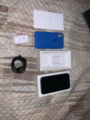 iPhone XR 128 gb