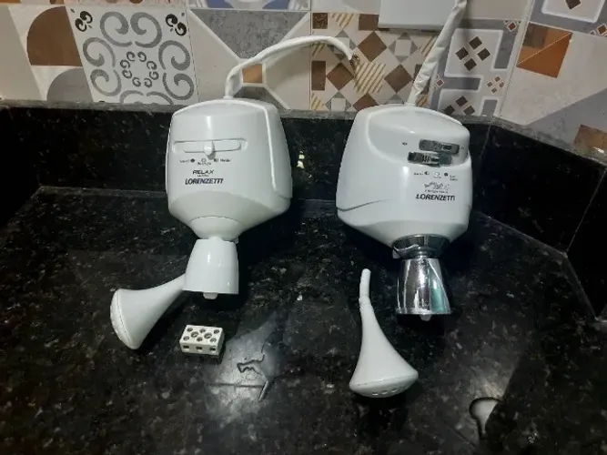 02 chuveiros LORINZETE 220 WTS
