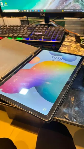 Tablet S6 lite / Caixa e nota